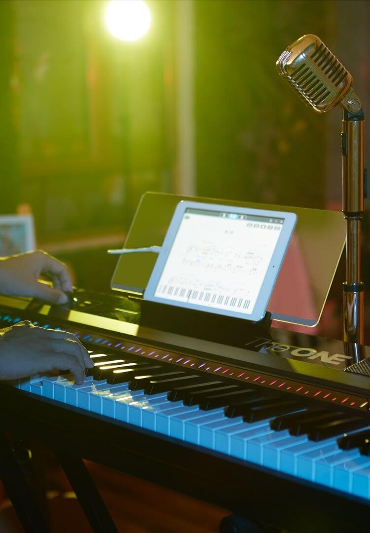 TheONE Smart Piano TON Black Keyboard Pro Mobile